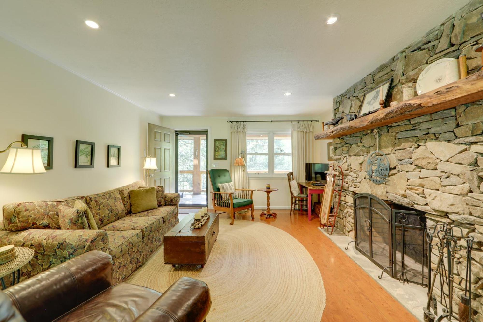 North Carolina Cabin - Hot Tub, Near Coopers Creek บรายซันซิตี ภายนอก รูปภาพ